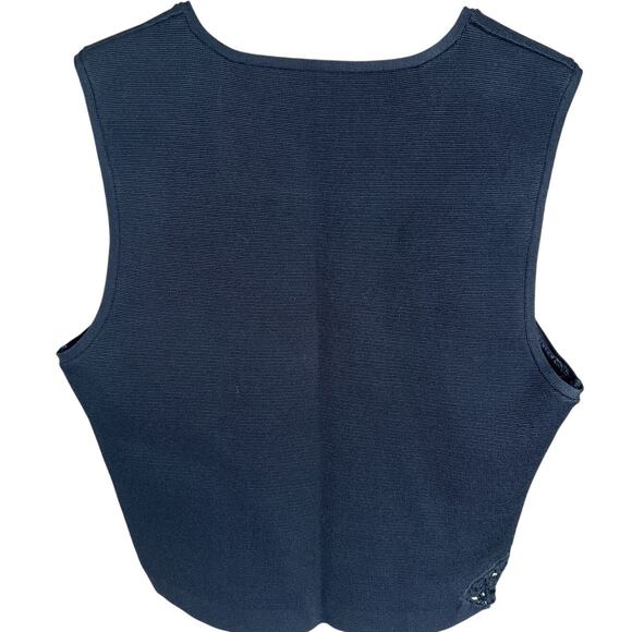 A.L.C. Small Black Sleeveless Cropped Shell Top - Picture 2 of 5